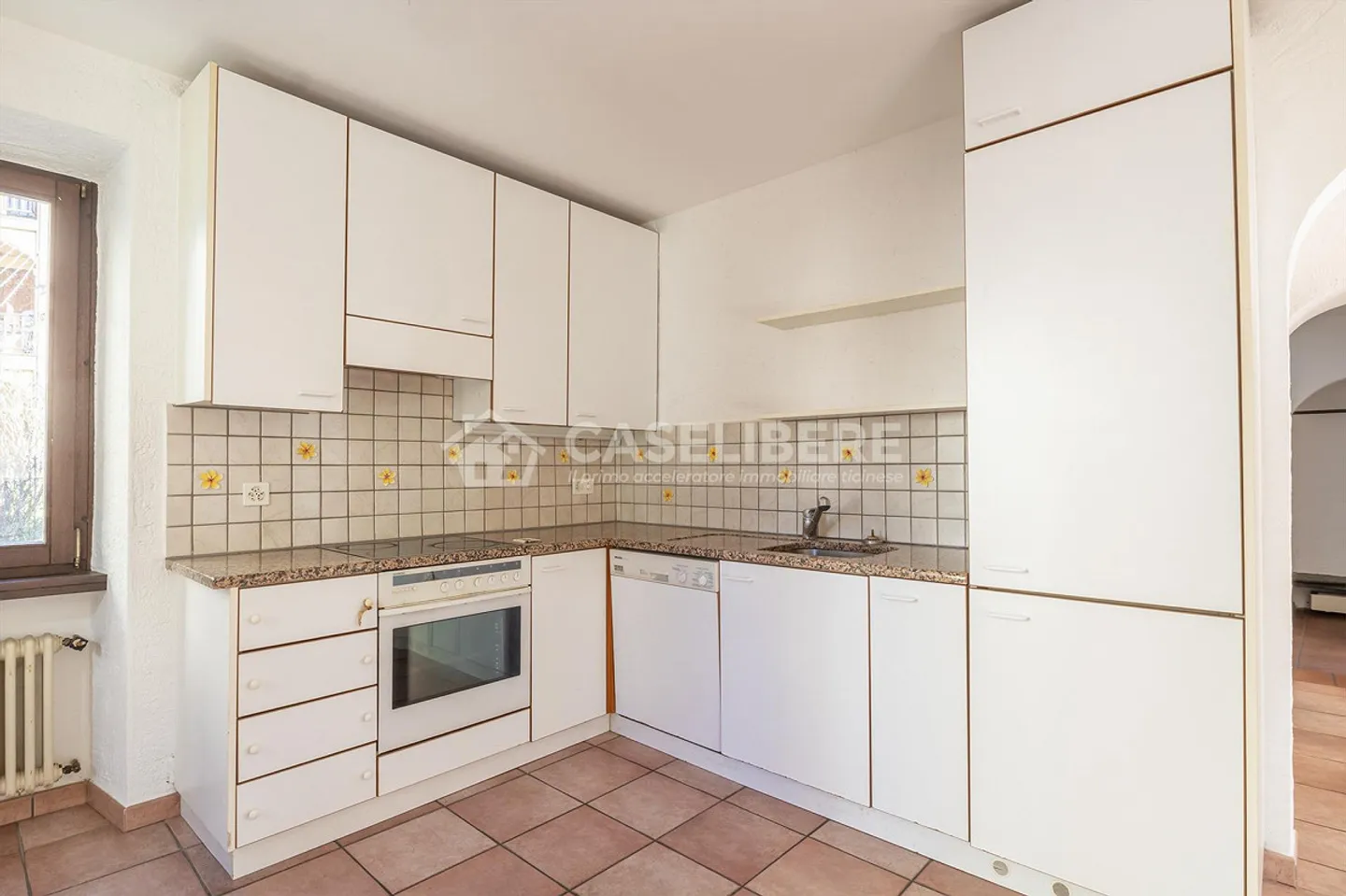 Nucleus House with Lake View in Neggio - Photo 6 of 23