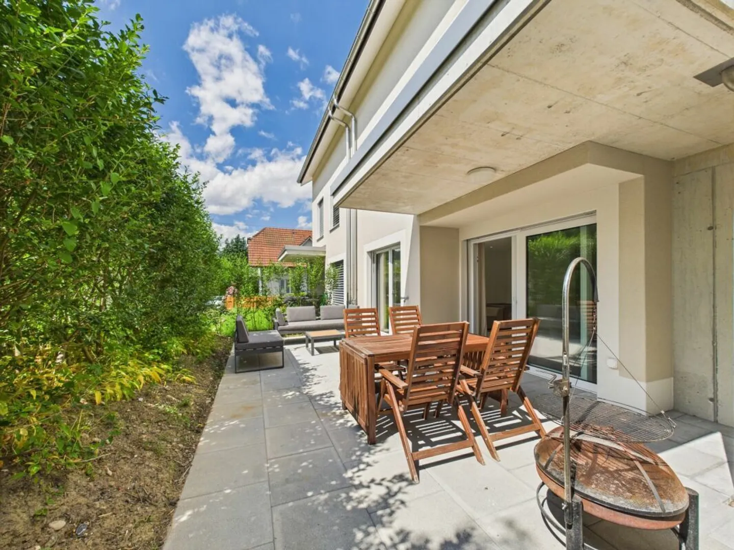 Modernes 6-Zimmer-Doppeleinfamilienhaus in ruhiger Lage von Safenwil - Foto 14 von 15
