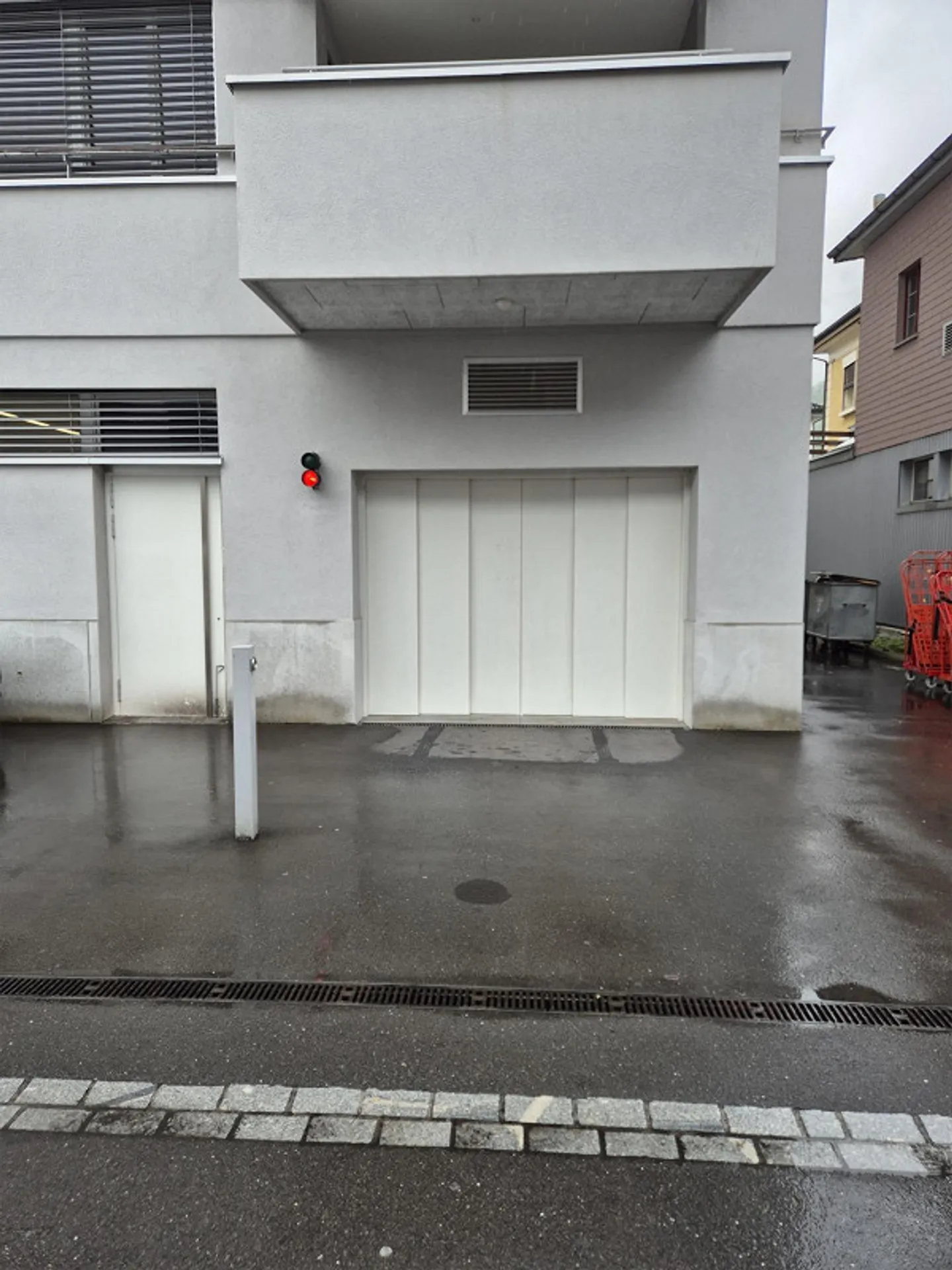 Posto auto in garage sotterraneo in affitto - Foto 4 di 5