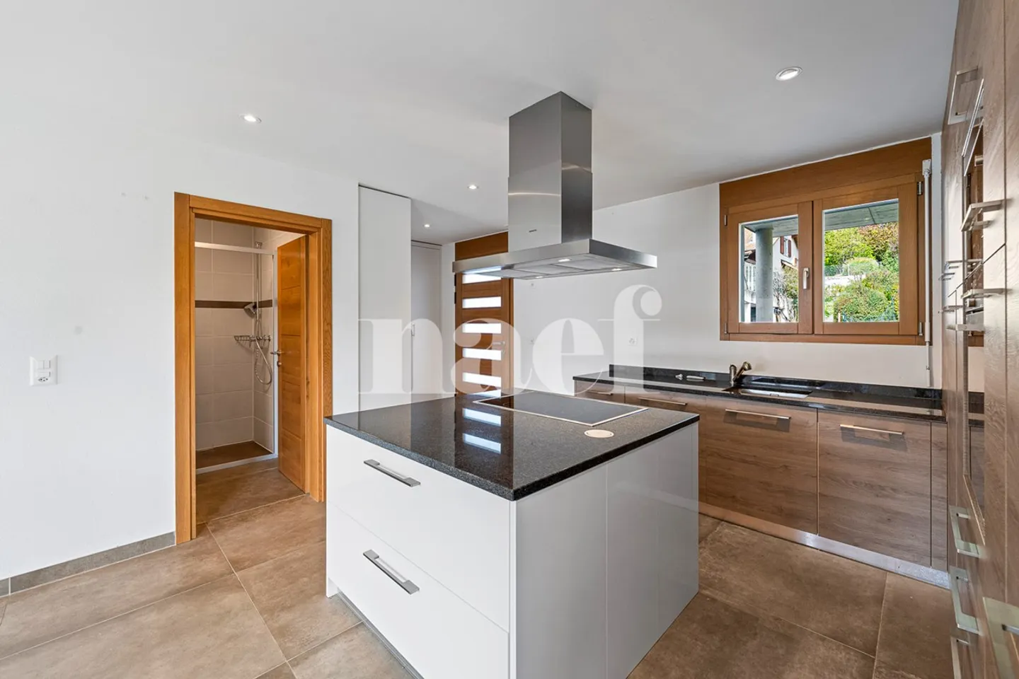 «Angrenzendes Haus mit 4,5 Zimmern zu verkaufen» - Foto 3 von 6