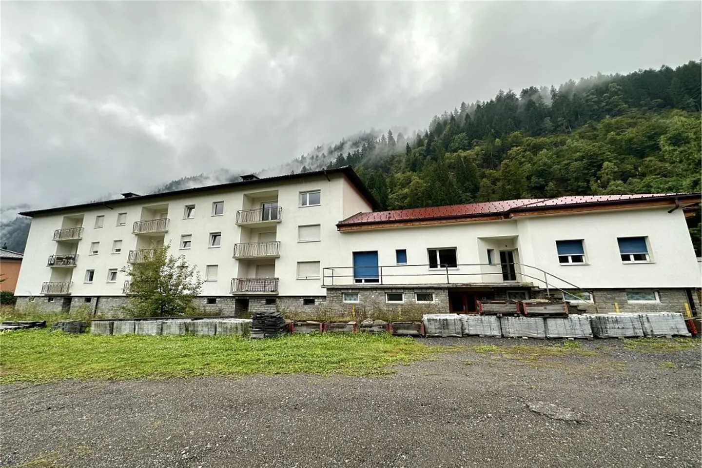 Casa plurifamiliare, oggetto di investimento, completamente ristrutturata nel 2015 - Foto 3 di 13