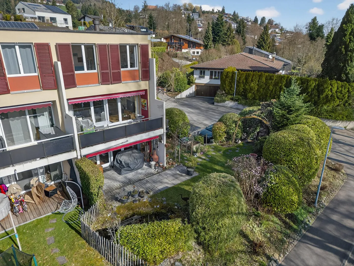 4.5 Room Corner House – Quiet & Sunny with Development Potential - Photo 1 of 6