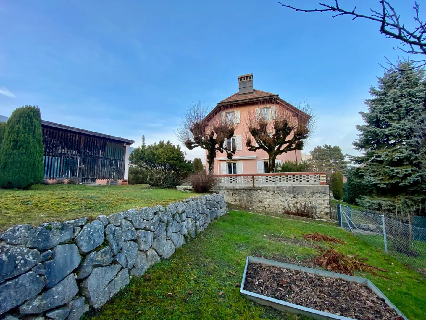 Un futuro tranquillo con te, con giardino e vista sul lago - Foto 11 di 11