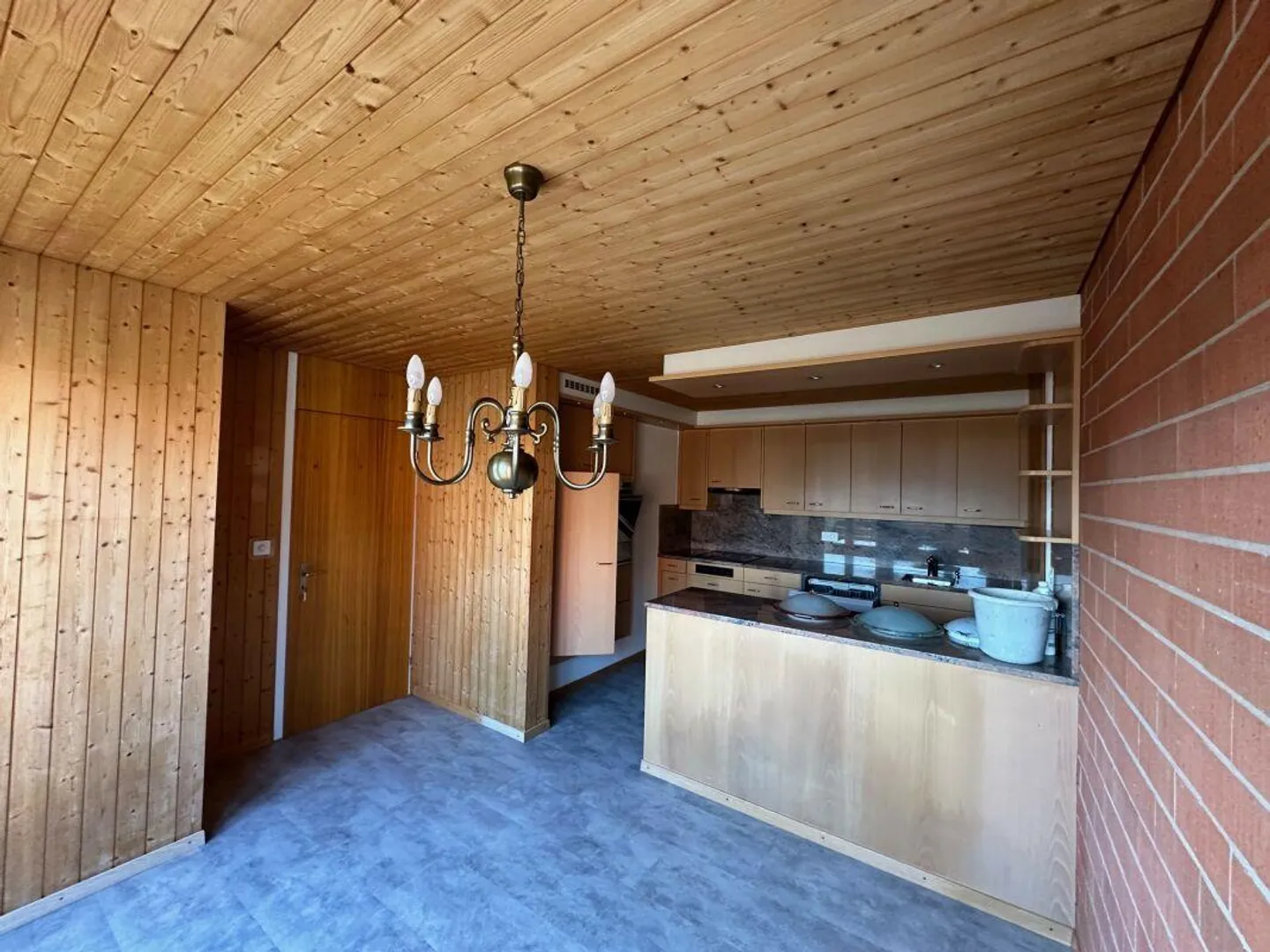 Terrassenwohnung mit Weitsicht auf den Rhein - Foto 6 di 9
