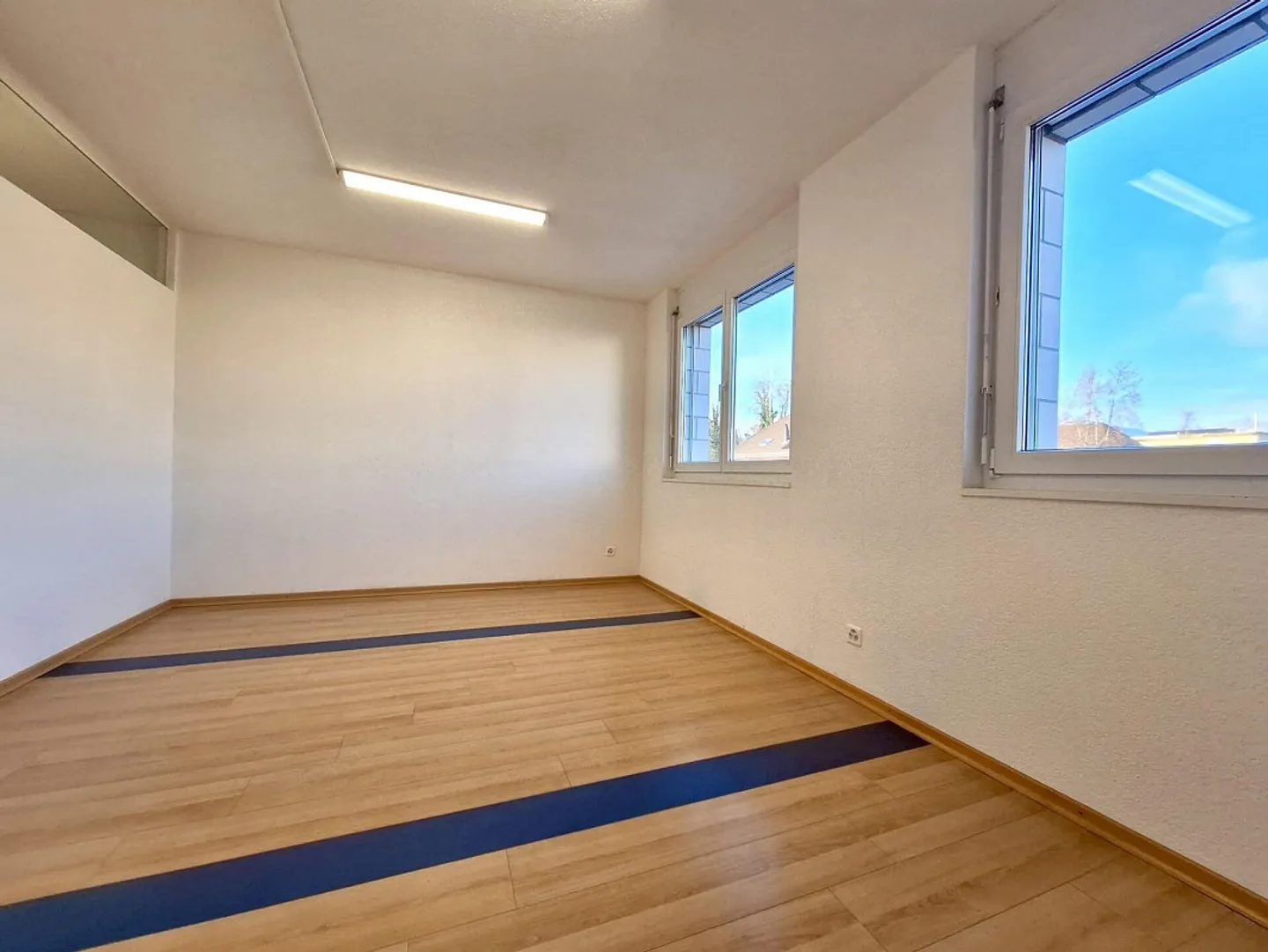 Barrier-free with plenty of space - Photo 4 of 4