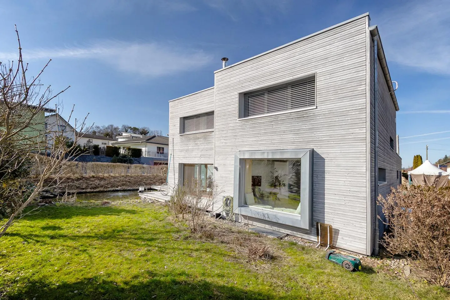 Exklusives MINERGIE-Einfamilienhaus - Foto 2 von 14