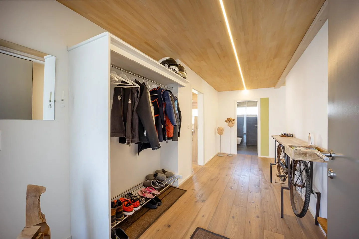 Exklusives MINERGIE-Einfamilienhaus - Foto 3 von 14