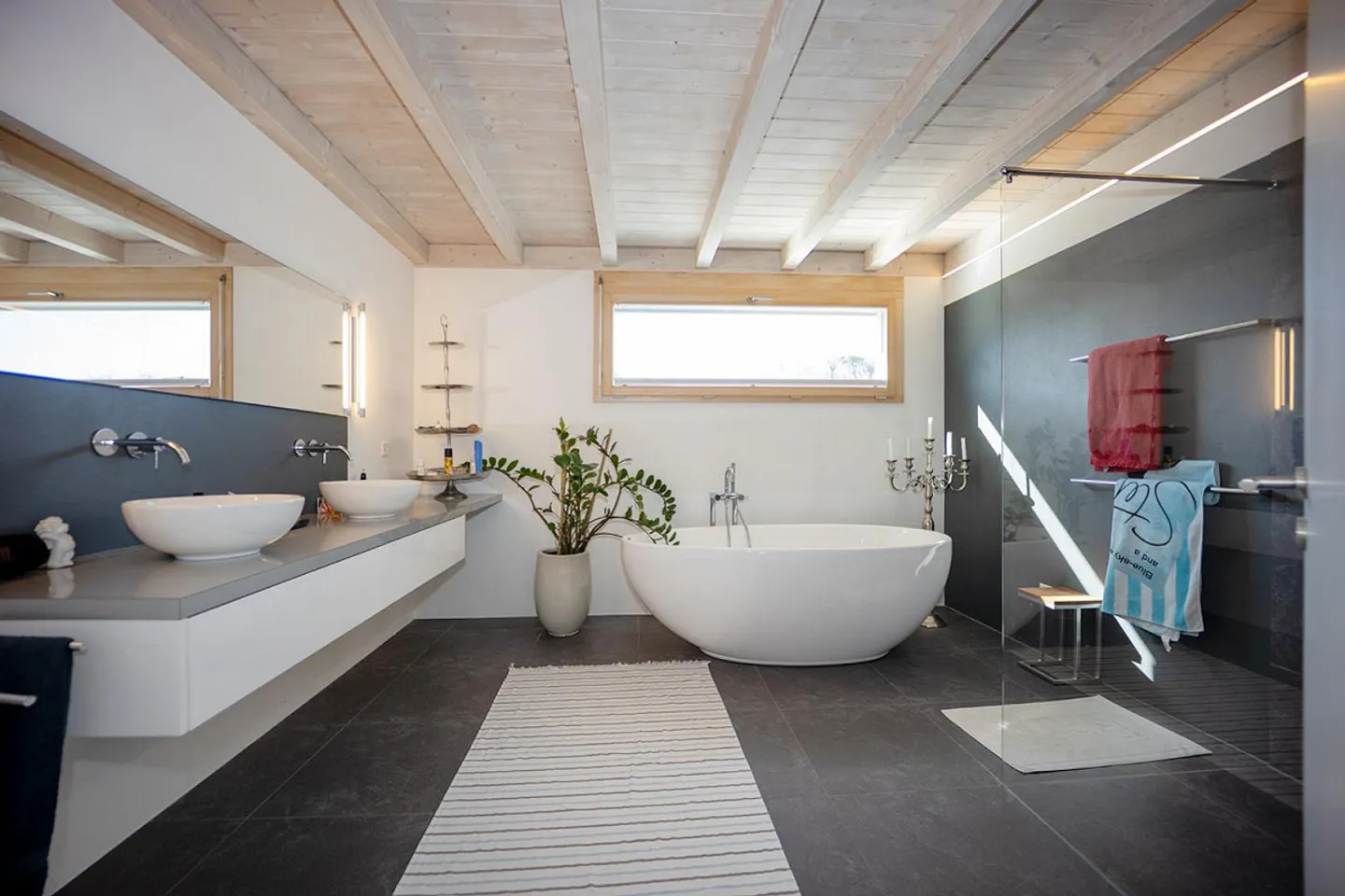 Exklusives MINERGIE-Einfamilienhaus - Foto 11 von 14