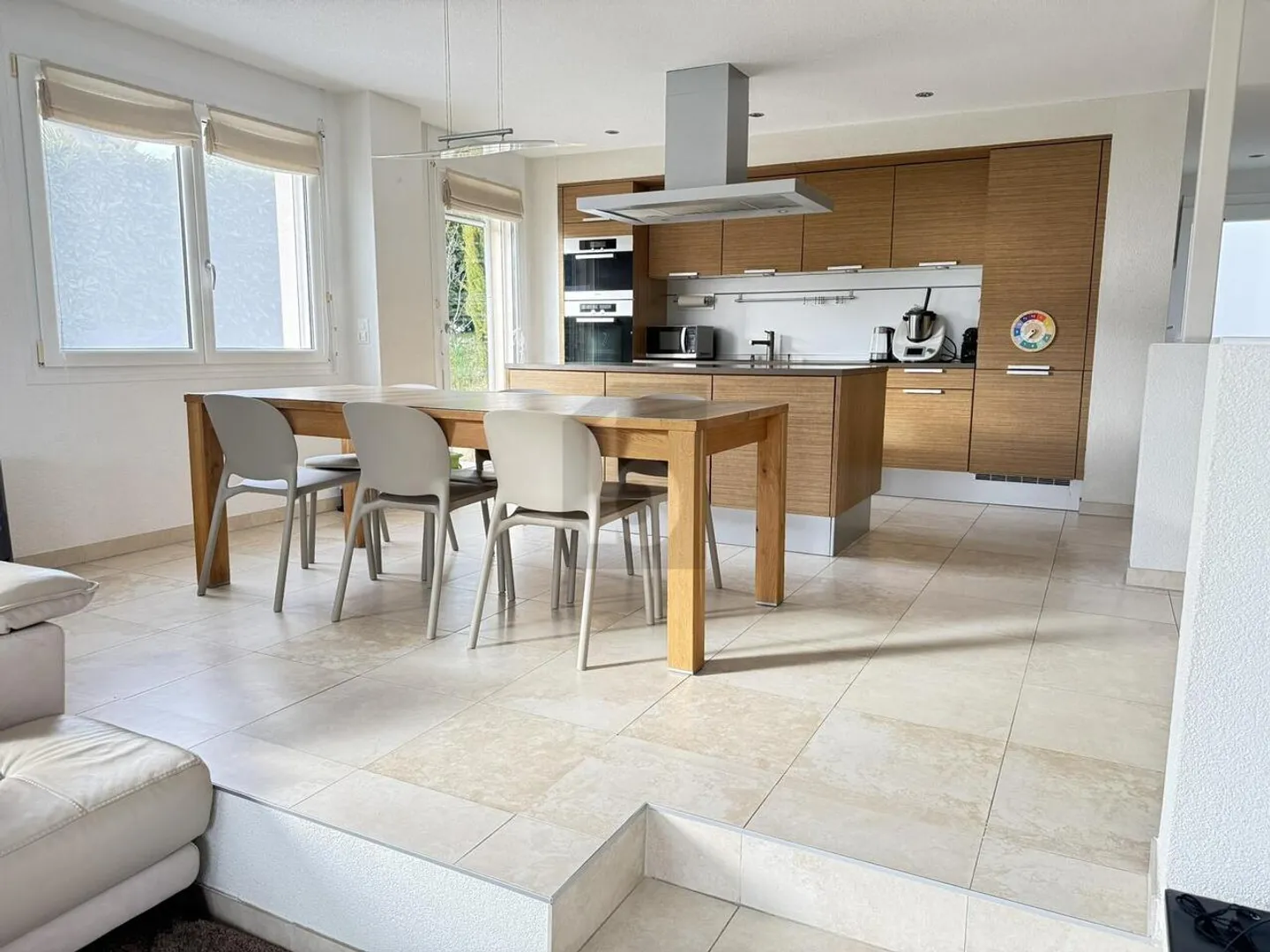 Maison Familiale avec Jardin - Photo 3 sur 6