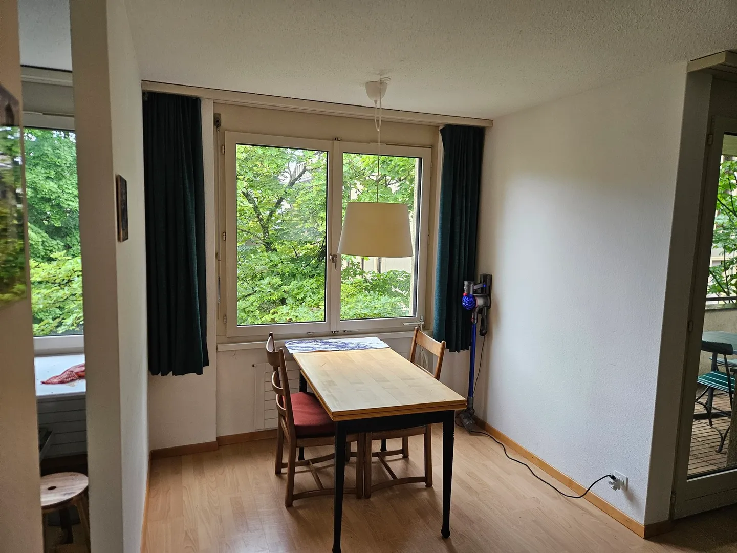 Charming Studio in Zurich - Photo 2 of 4