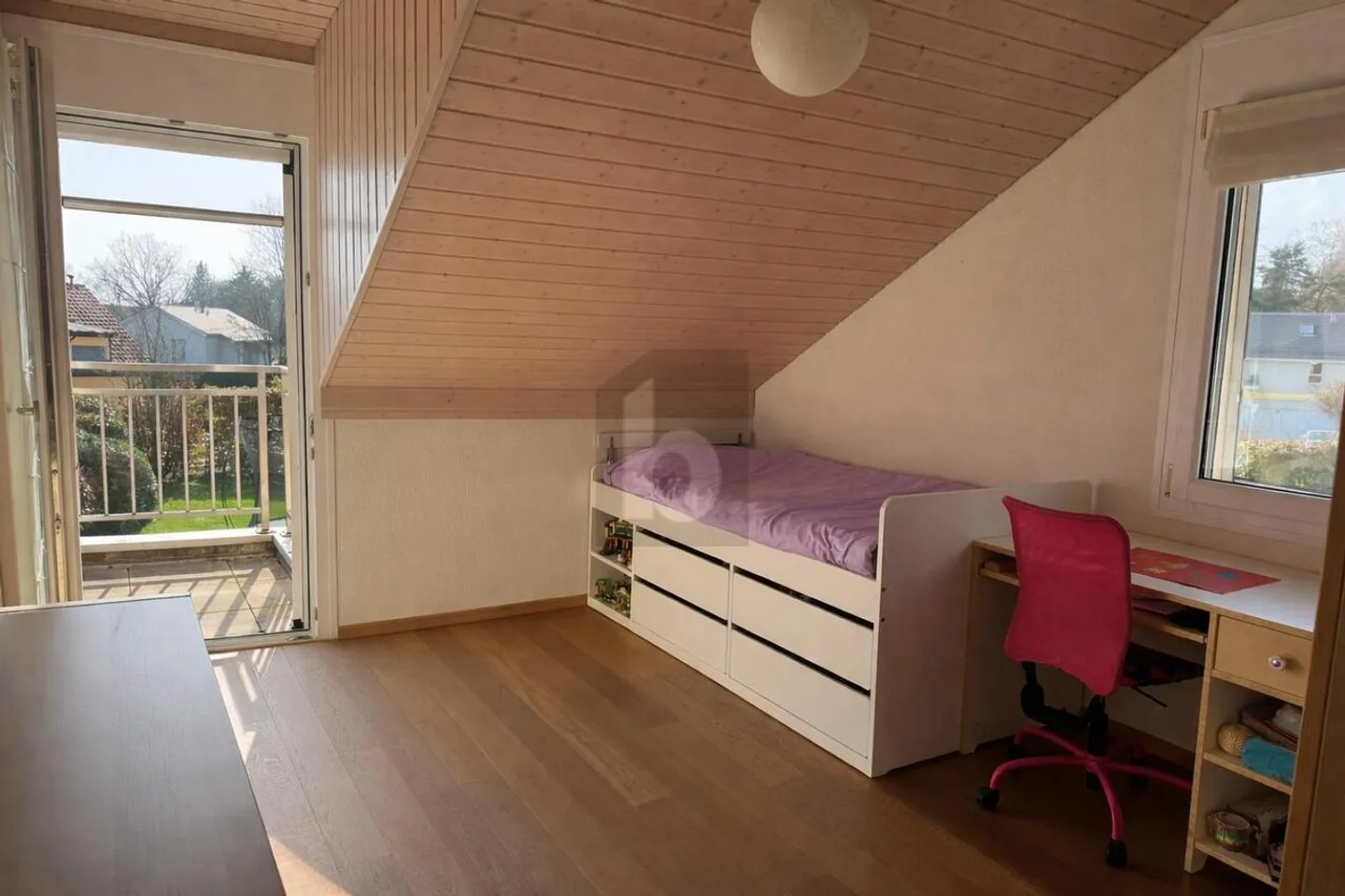 Maison Familiale avec Jardin - Photo 4 sur 6
