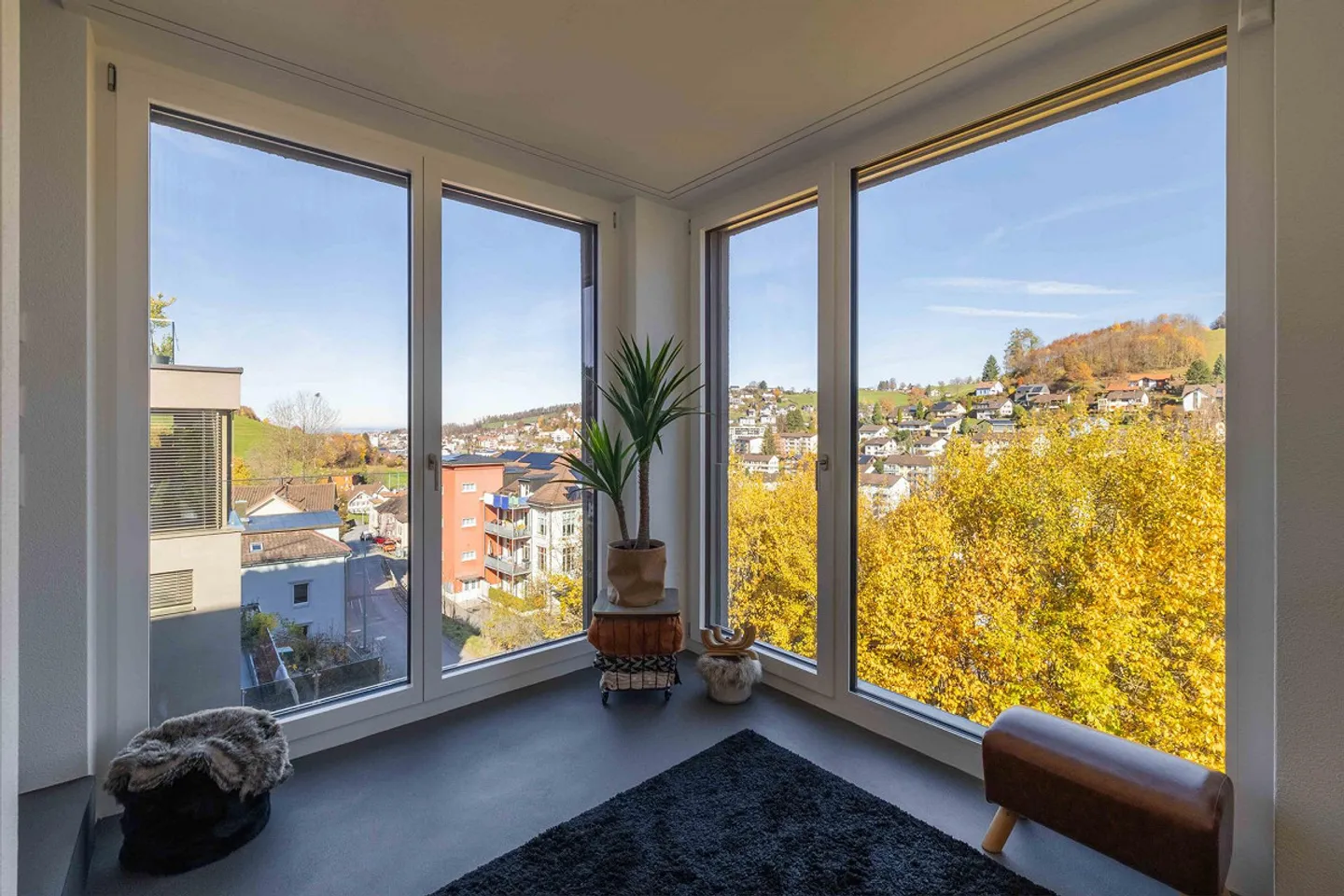 Modernes Wohnen mit Panoramablick - Foto 3 von 6