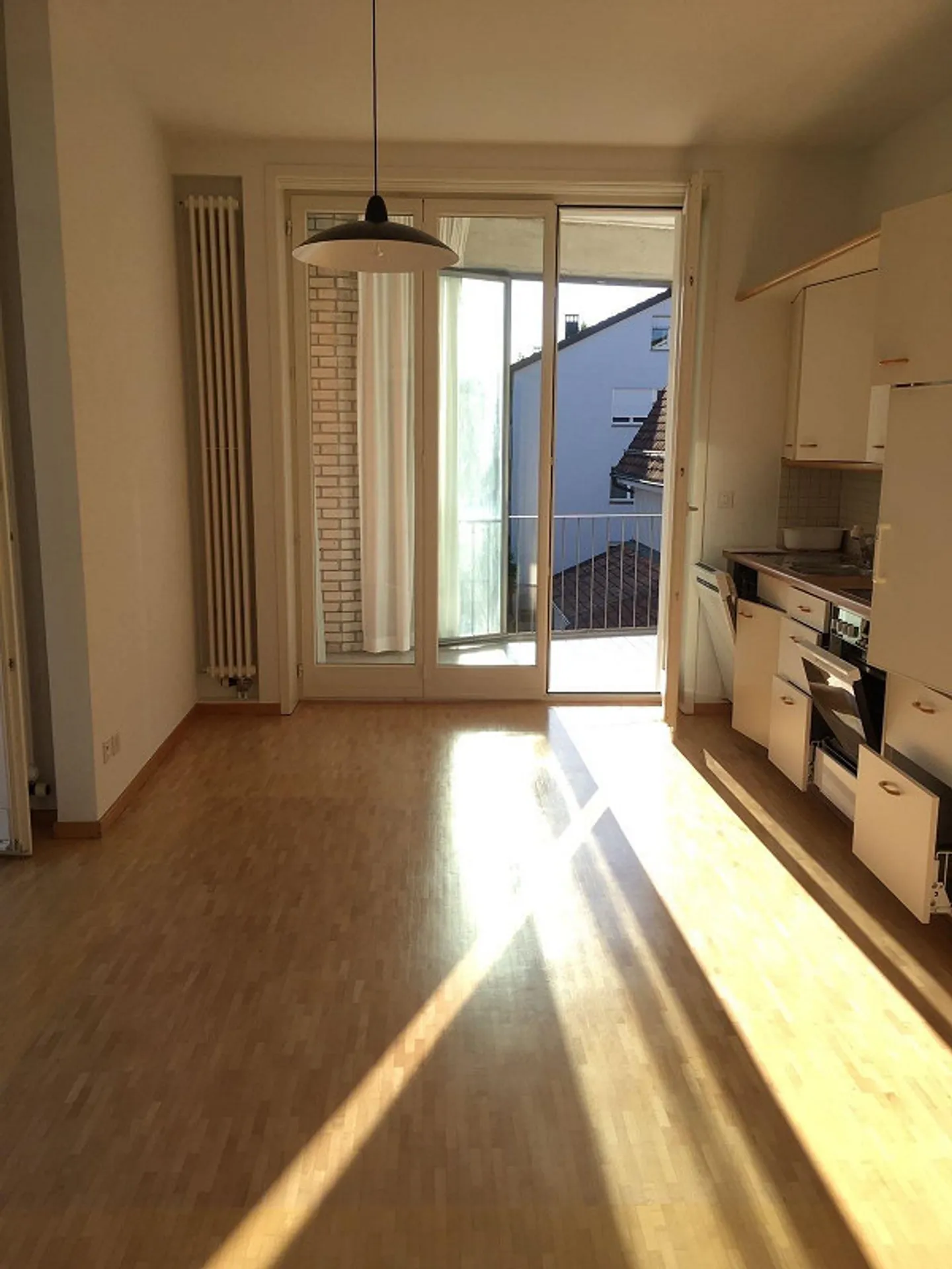 Charmante Wohnung mit Grosser Terrasse - Foto 3 von 6