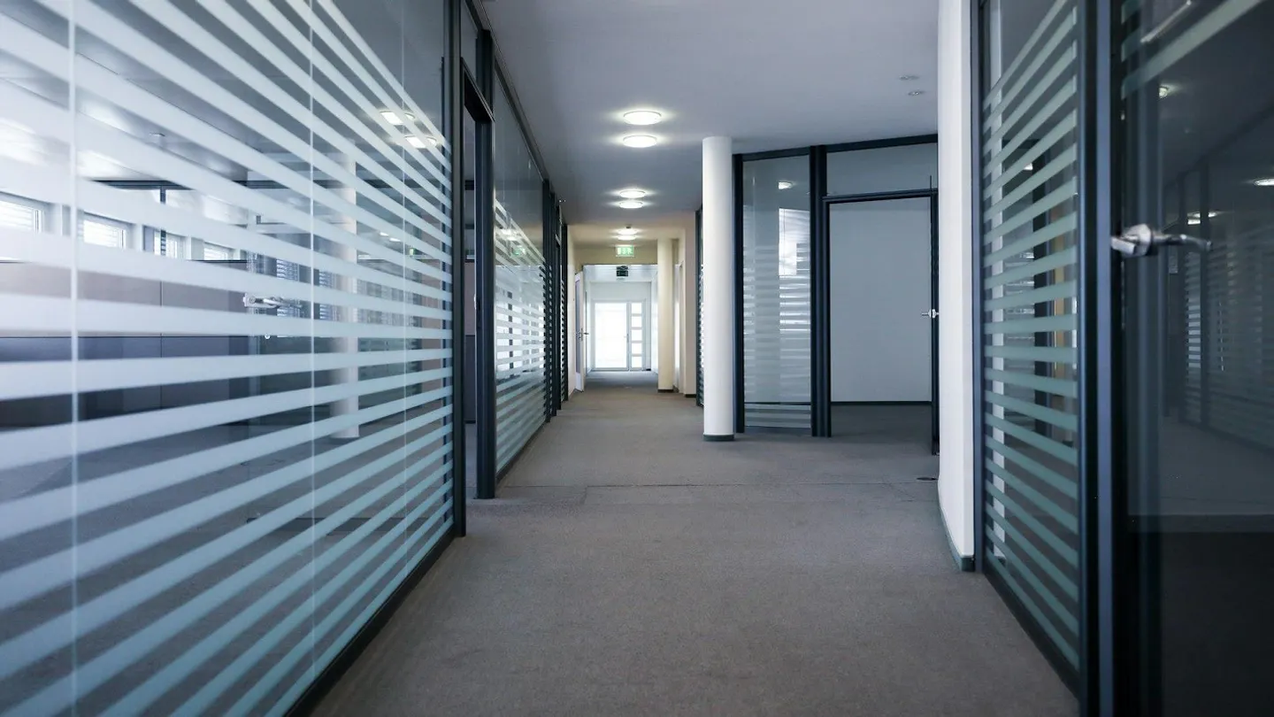 Office Hub - Value for Money - Photo 6 of 13