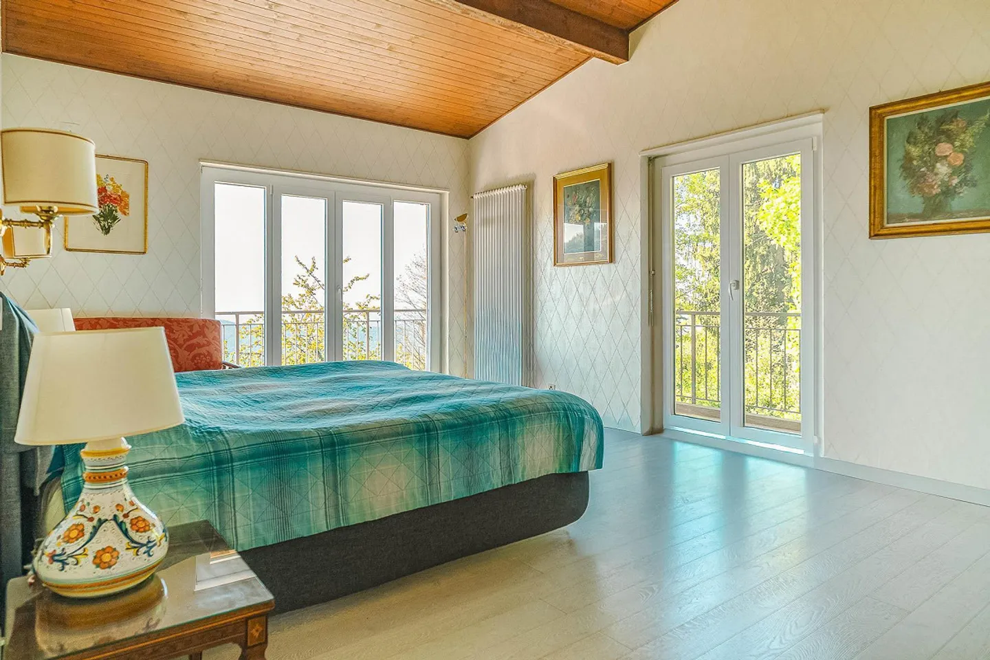 Casa familiare con piscina a Sagno - Foto 8 di 12