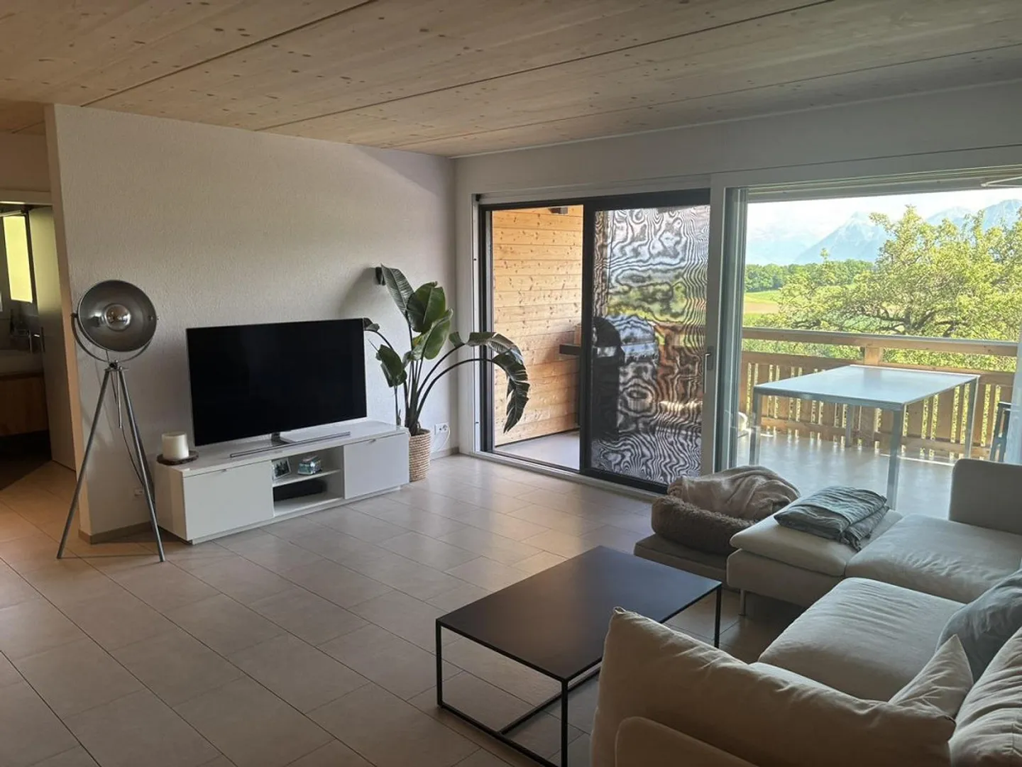 Appartement 4.5 pièces dans un emplacement pittoresque - Photo 5 sur 10
