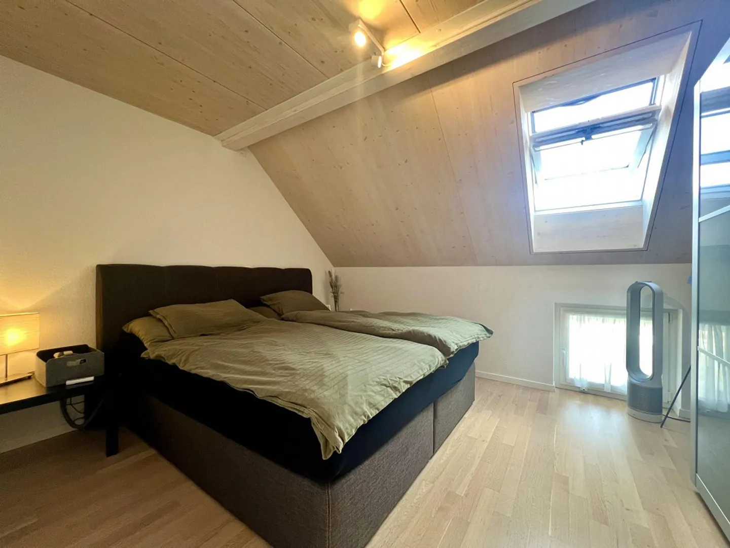 De haute qualité et moderne avec vue sur la verdure - Photo 5 sur 9