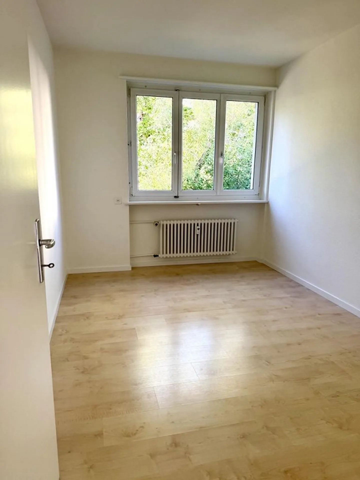 Appartamento centrale con 4 stanze e balcone - Foto 9 di 13