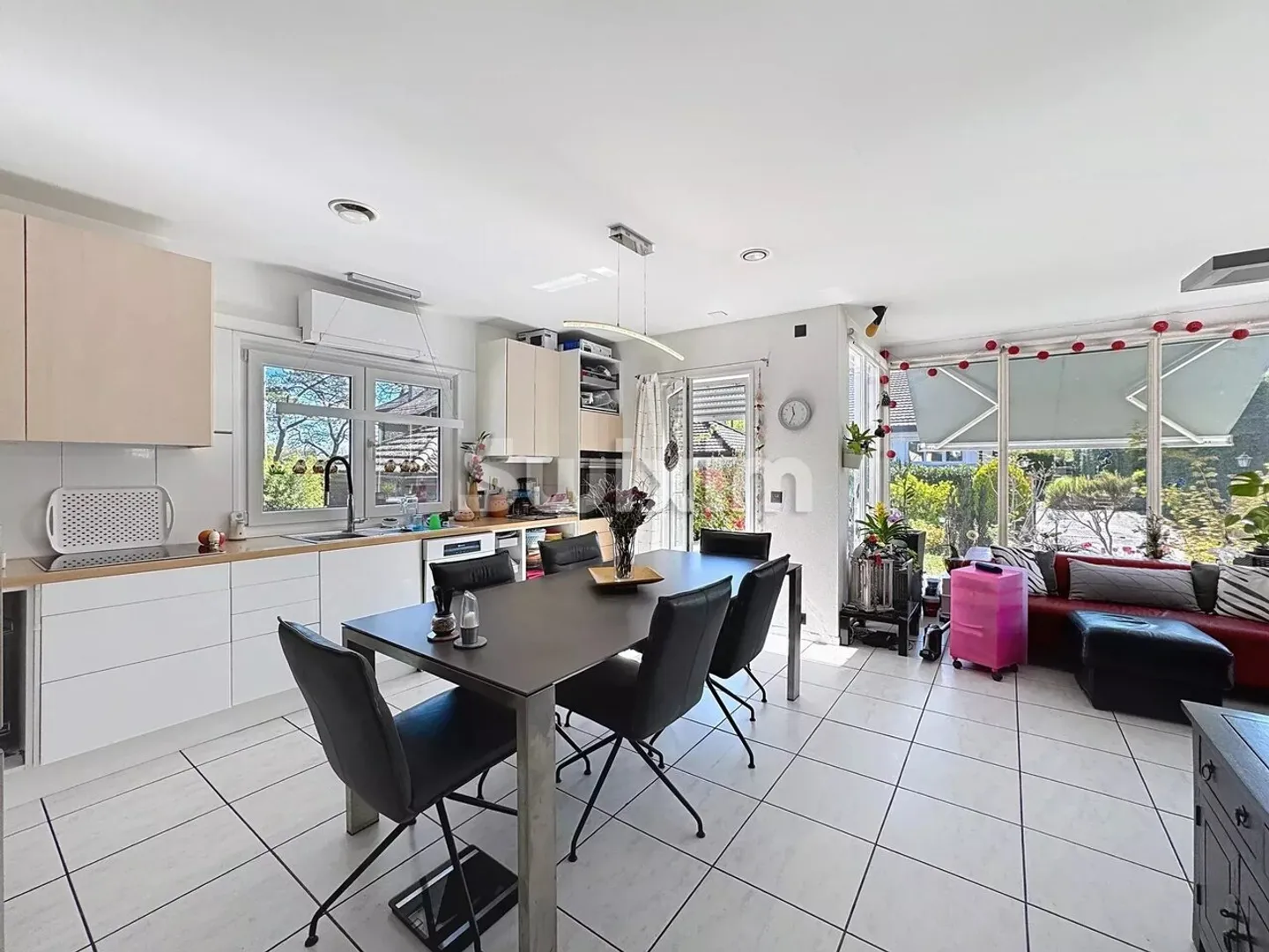Villa for sale - Photo 2 of 8