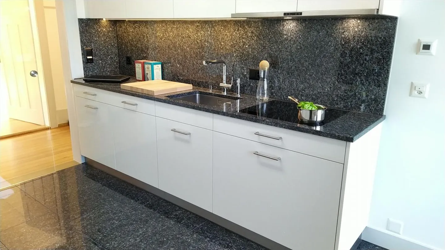 Stylische Dachgeschosswohnung - Foto 8 von 30