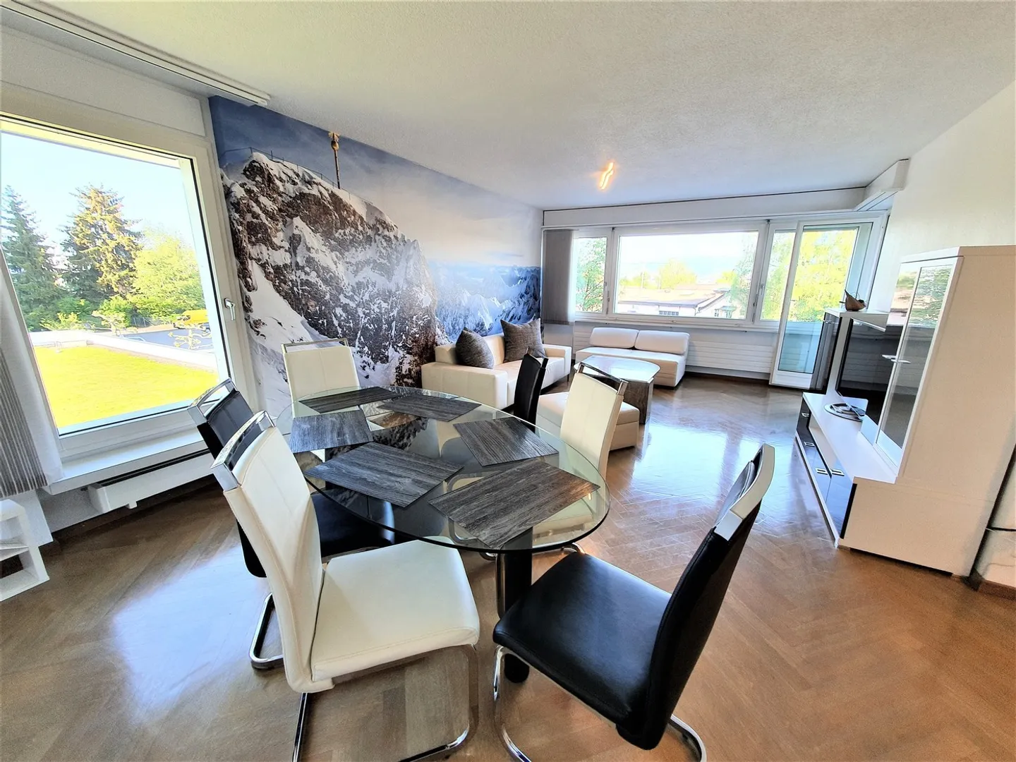 Luxuriös eingerichtete 4,5-Zimmer-Wohnung zur Miete - Foto 4 von 23