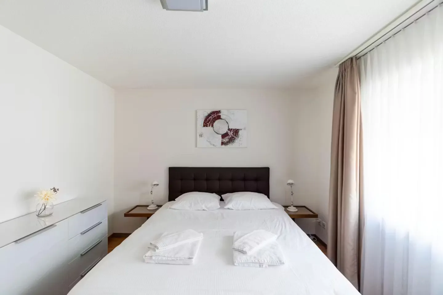 Chic Apartment in Zürich - Photo 4 of 10