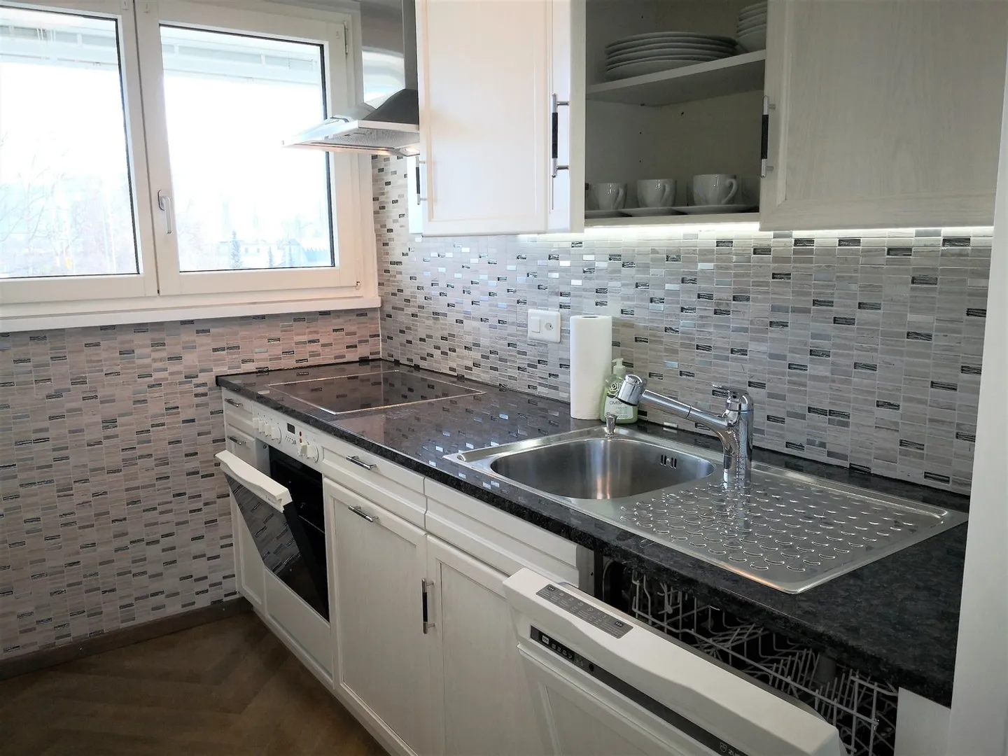 Luxuriös eingerichtete 4,5-Zimmer-Wohnung zur Miete - Foto 7 von 23