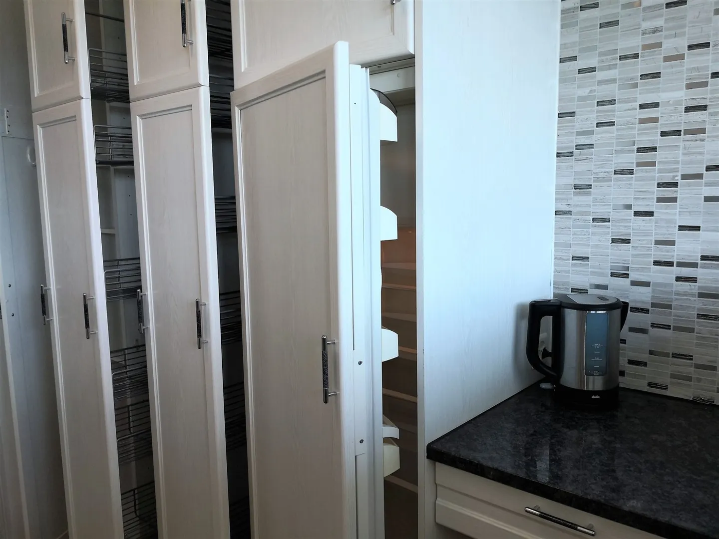 Luxuriös eingerichtete 4,5-Zimmer-Wohnung zur Miete - Foto 9 von 23