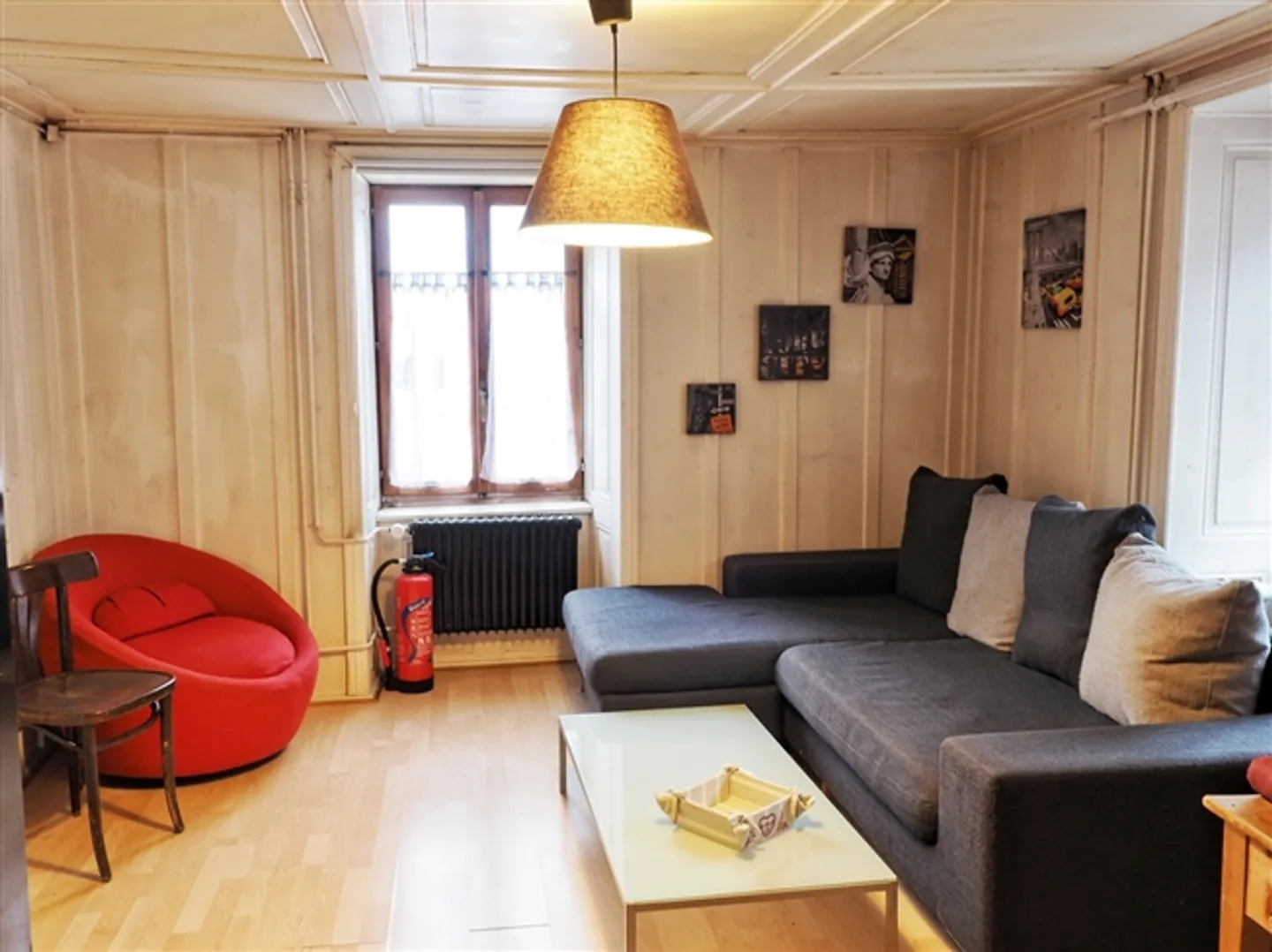 Mixed-Use Building in Versegères - Photo 11 of 12