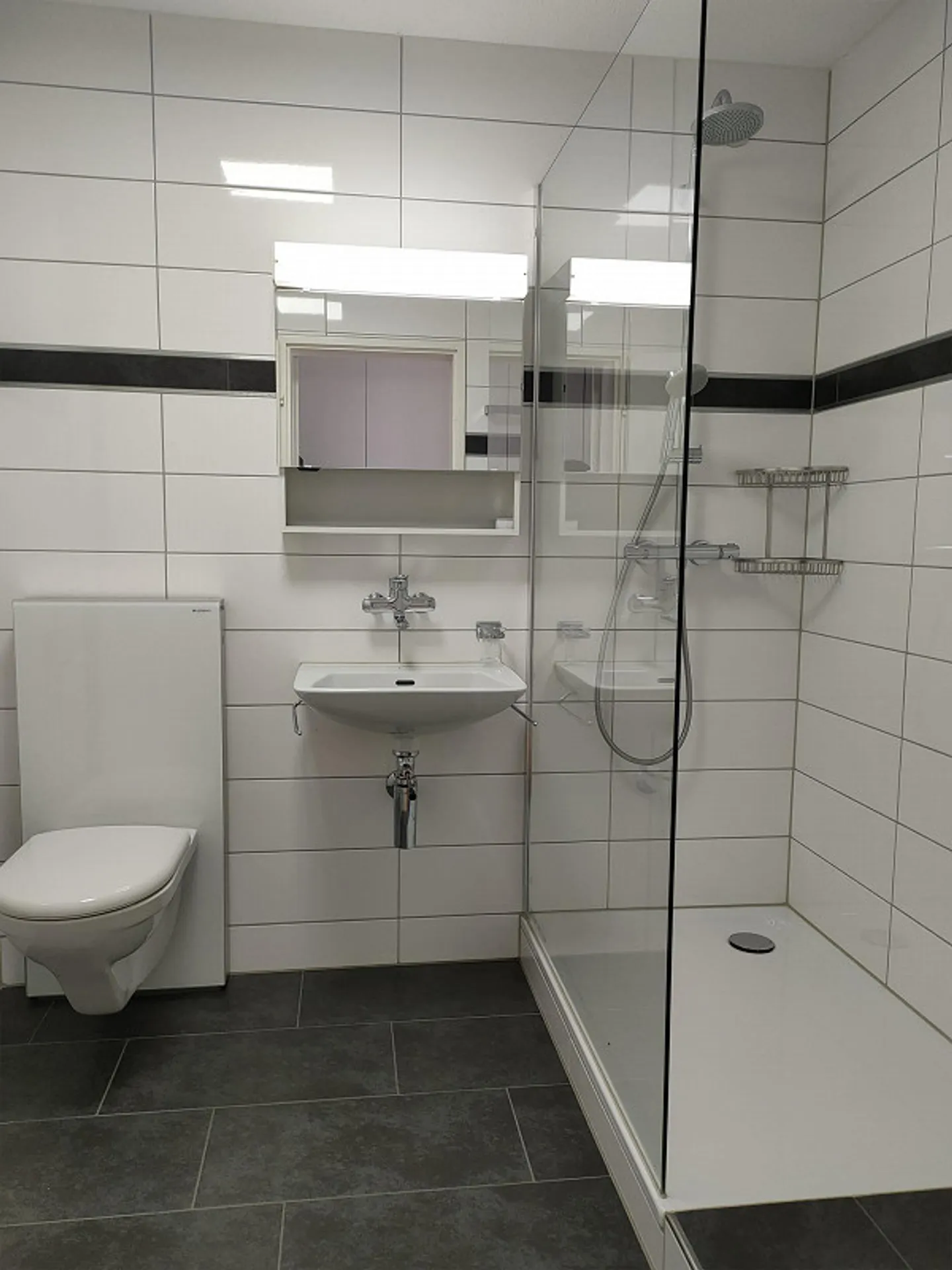 Nel centro di Horw: moderno appartamento con 2 camere - Foto 2 di 7