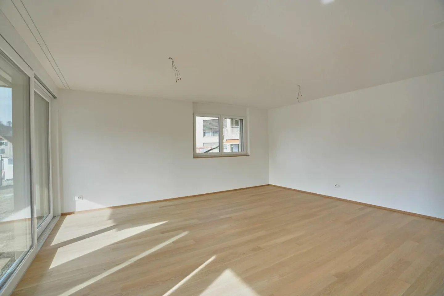 Appartamento giardino luminoso - pronto per la primavera - Foto 3 di 15