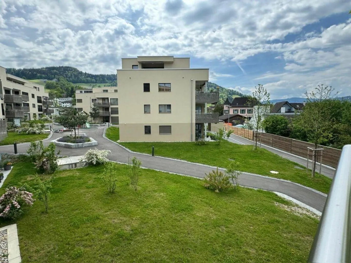 Appartamento giardino luminoso - pronto per la primavera - Foto 13 di 15