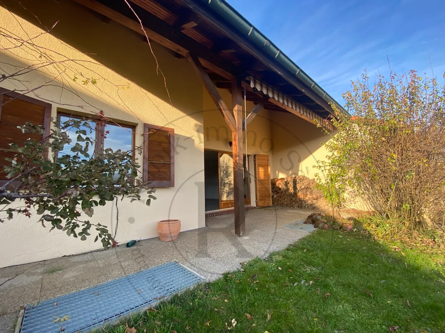 Bella casa da ristrutturare vicino alla stazione ferroviaria - Foto 12 di 13