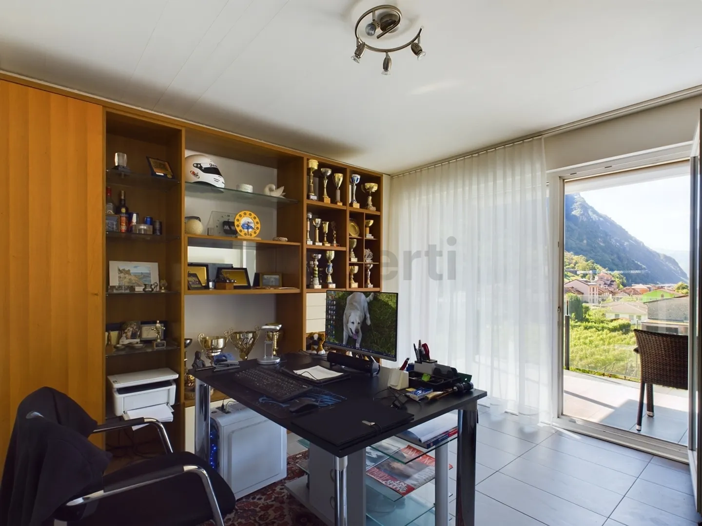 Modern 3.5-room apartment with garage in Biasca - Photo 5 of 11