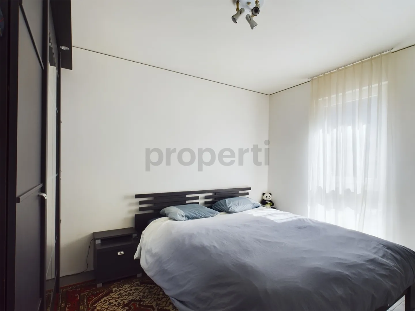 Modern 3.5-room apartment with garage in Biasca - Photo 7 of 11
