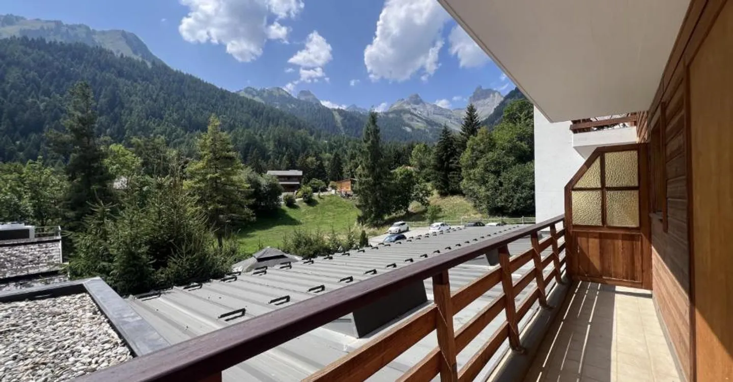 Magnificent 3.5-room apartment with a view - Photo 1 of 6