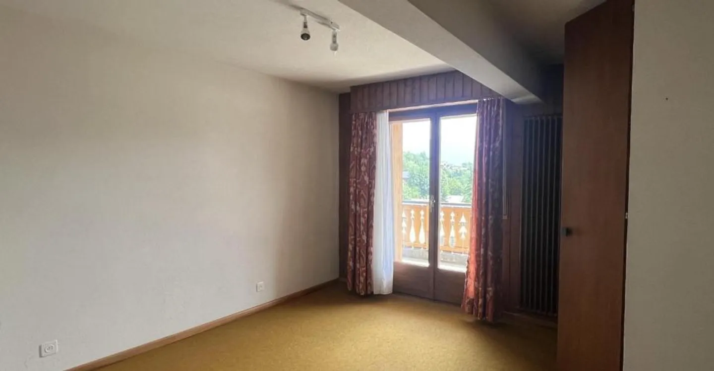 Magnificent 3.5-room apartment with a view - Photo 5 of 6