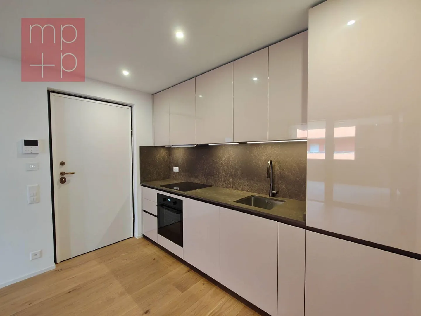 Appartamento moderno a Biasca - Foto 3 di 8