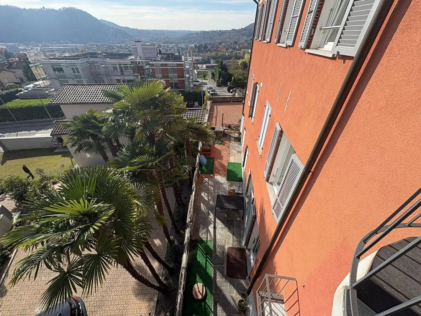 PENTHOUSE AVEC VUE PRÈS DU CENTRE - Photo 8 sur 12