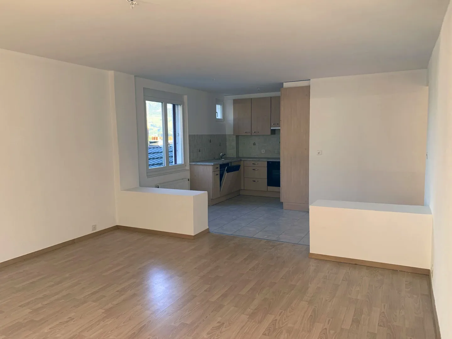 3,5-Zimmer-Wohnung zur Miete in Fully, nur wenige Schritte vom Zentrum entfernt - Foto 1 von 10