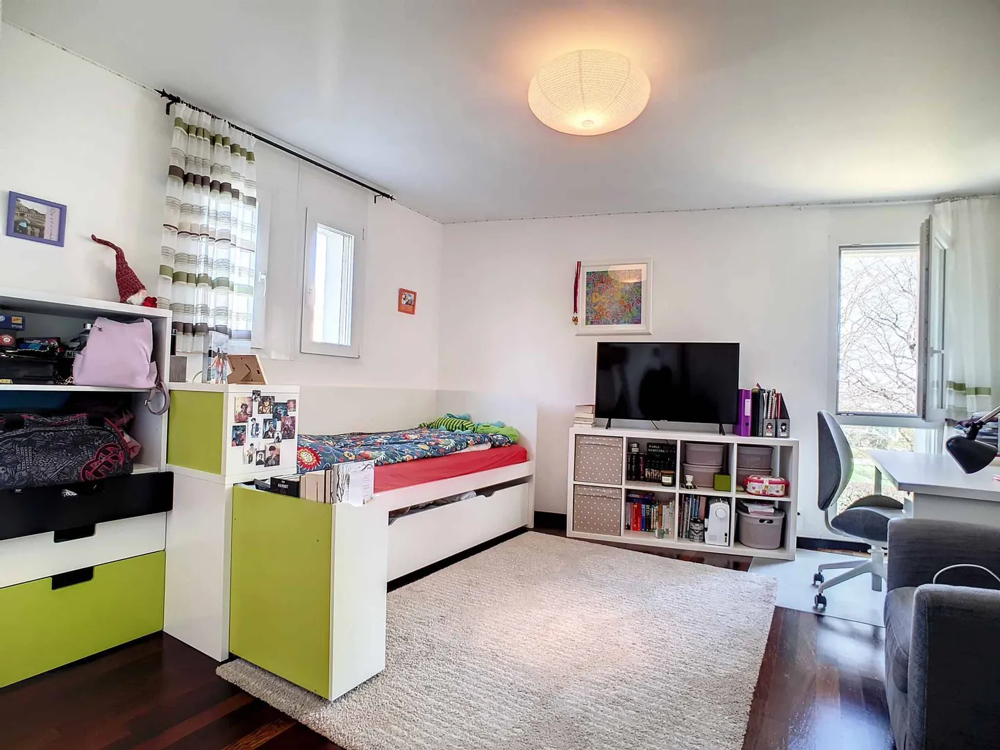 Außergewöhnliche Villa: zwei angrenzende Wohnungen an der ISL - Foto 13 von 13