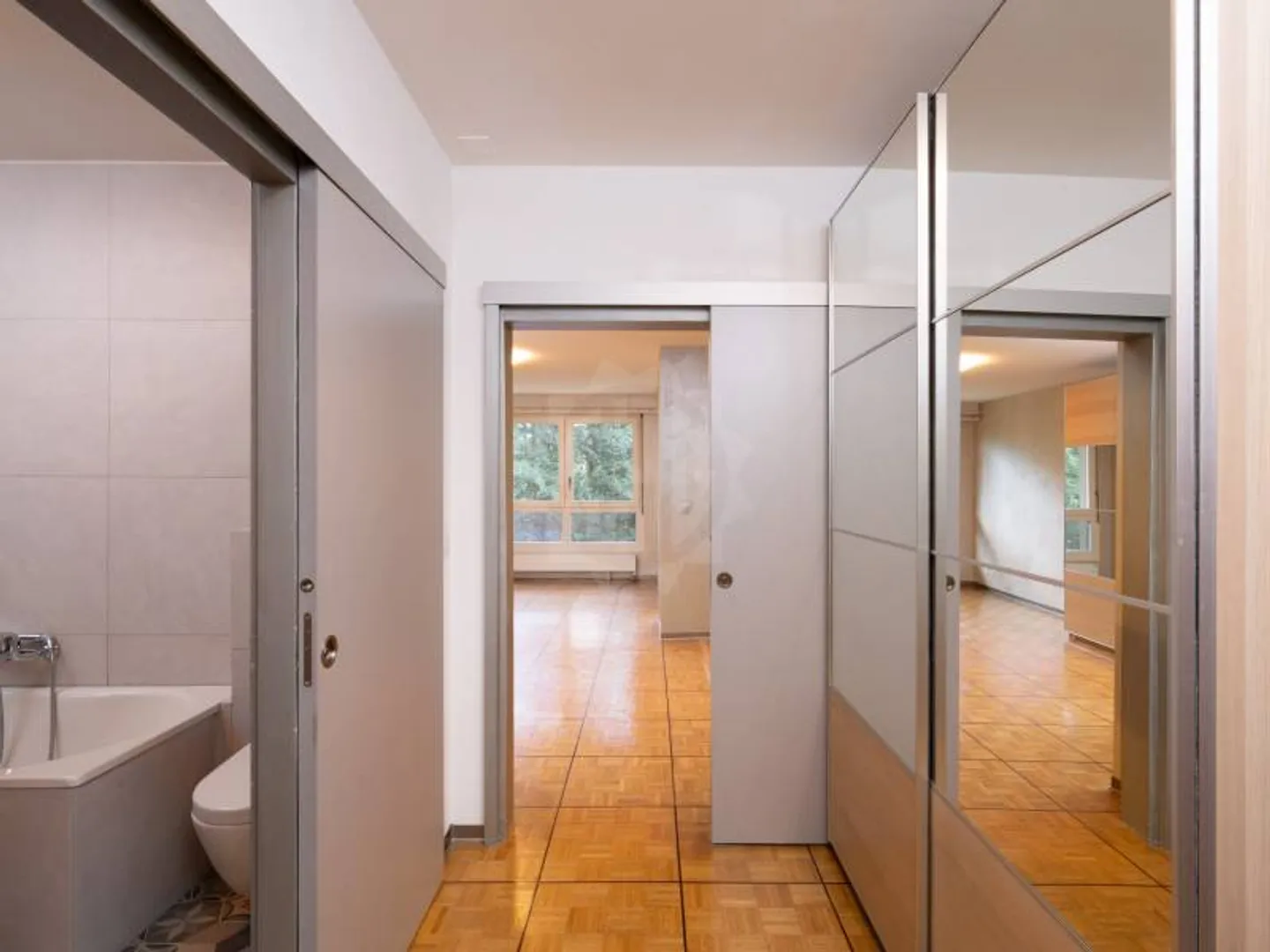 Appartement cosy - Genève - Photo 2 sur 9