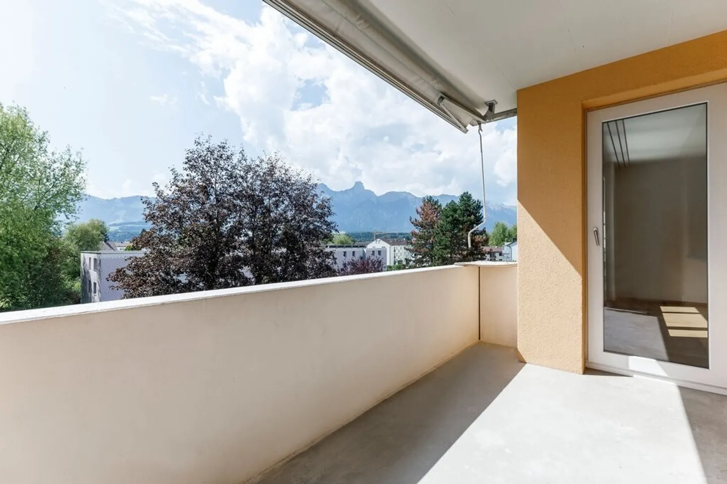 Appartamento spazioso con vista montagna - Foto 9 di 9