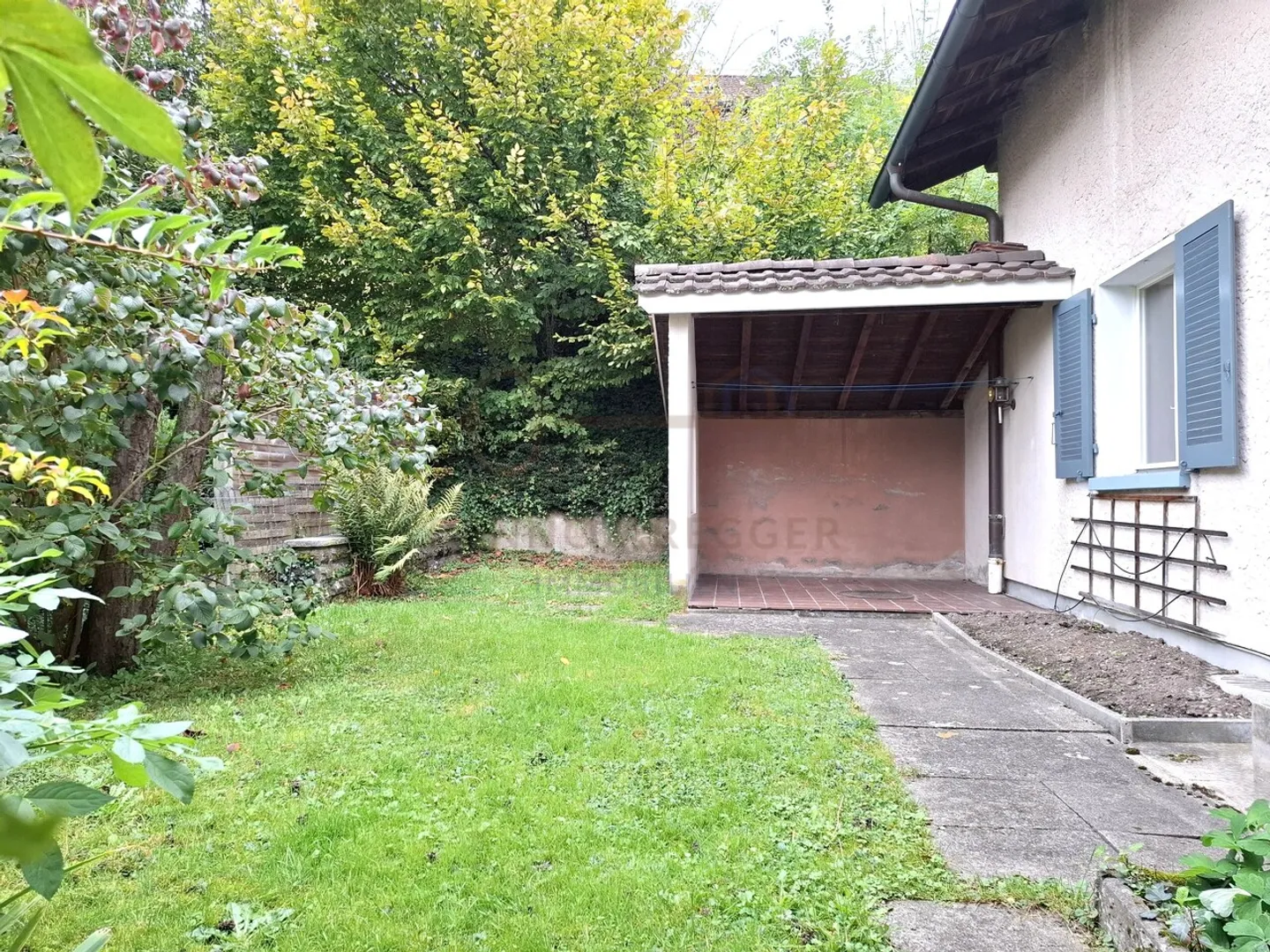 Casa unifamiliare di 5 stanze - Vita tranquilla in una posizione centrale - Foto 10 di 13