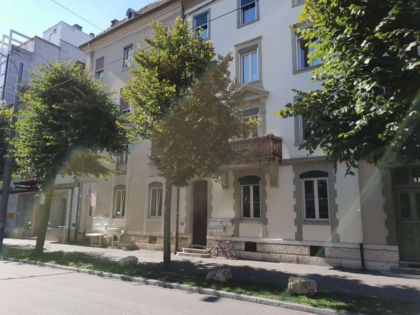 Gedeckter Parkplatz in Toplage - Foto 2 von 2