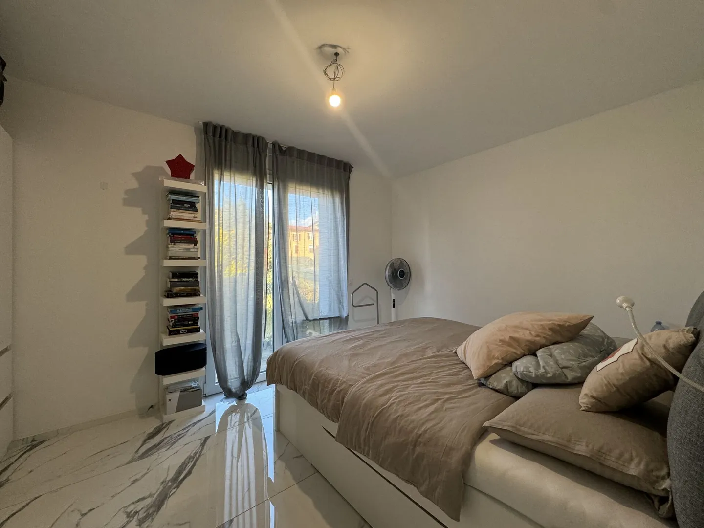 Appartement confortable de 2,5 pièces - Photo 2 sur 3