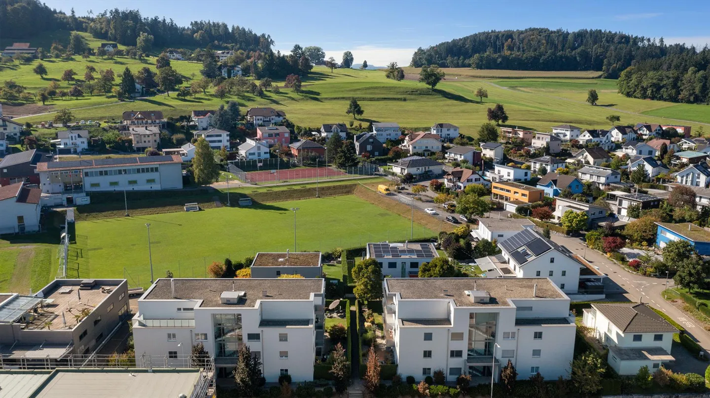 Attractive Ground Floor Apartment with Large Garden (approx. 300 m2) - Photo 15 of 15