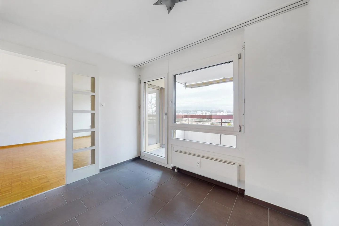 Bella vista in proprietà soleggiata!!! - Foto 5 di 9