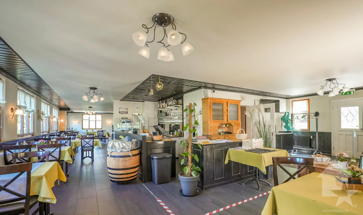 Hôtel Charmant avec Vue Panoramique - Photo 8 sur 13