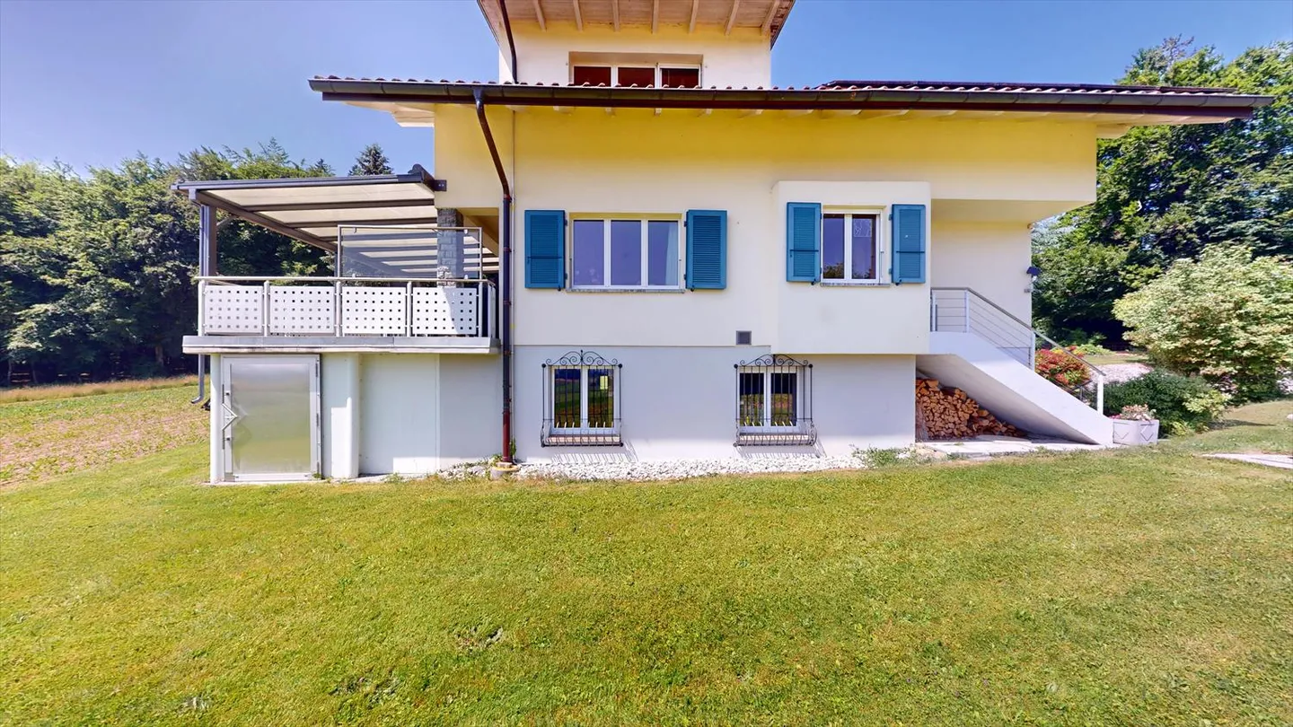 Villa - Photo 5 of 20